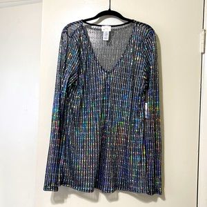 1st 80% polyester size 3x - 2end Vintage size xL -  3rd 100% Rayón size XL 🥰